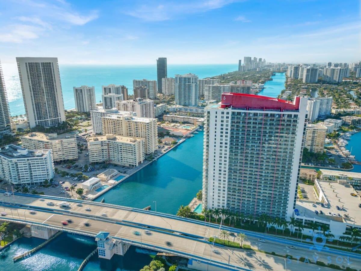 Infinite Views, Amazing Pool, Gym, Near Beach Hallandale Beach Bagian luar foto