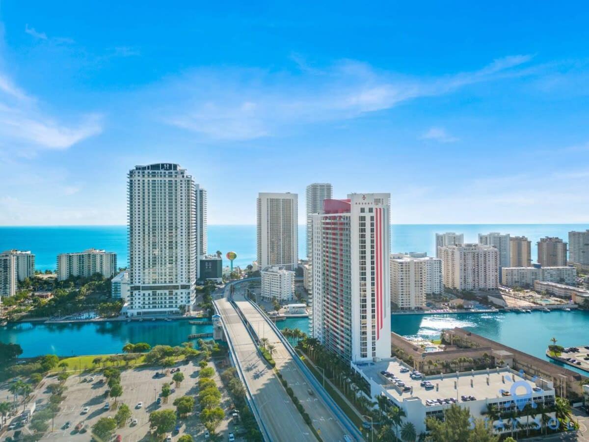 Infinite Views, Amazing Pool, Gym, Near Beach Hallandale Beach Bagian luar foto